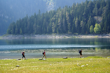 Image showing Backpackers jn the bank of Black lake, Dormitor