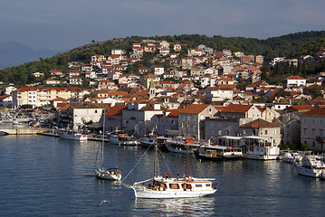 Image showing Boats and houses in Trogir