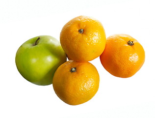 Image showing apple and three oranges