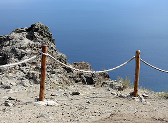 Image showing barrier around observation point