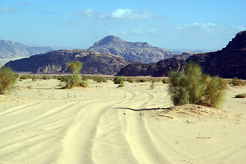 Image showing Road in desert