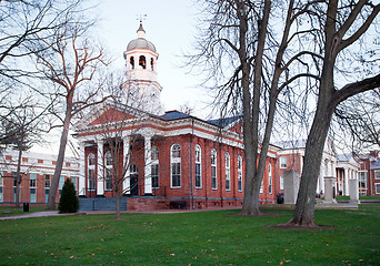 Image showing Old courthouse in Leesburg VA