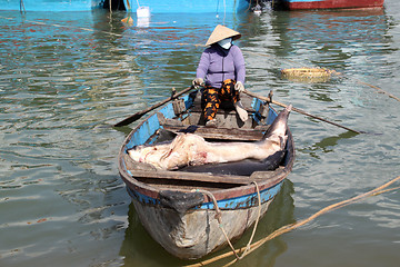 Image showing Woman in the boat