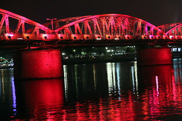 Image showing Bridge in Hue