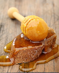Image showing Honey and rye bread.