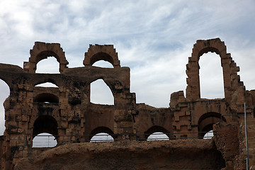 Image showing The amphitheater in El-Jem, Tunisia