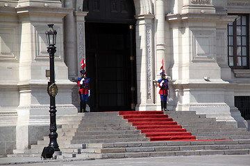 Image showing President palace