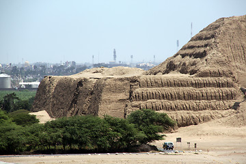 Image showing Huaca de la Luna 