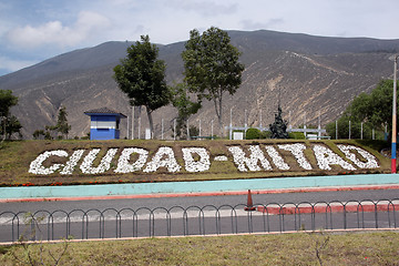 Image showing Ciudad Mitad