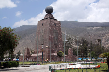 Image showing Mitad del Mundo 