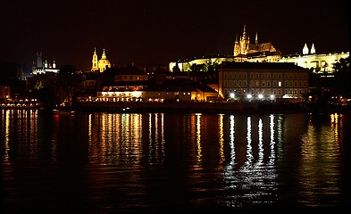 Image showing Prague castle at night