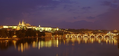 Image showing Prague castle at night