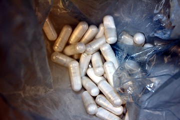 Image showing medicine capsules