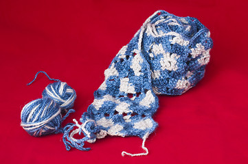 Image showing Ball of yarn and knitting skewers