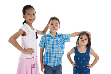 Image showing children with different sizes