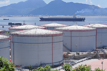 Image showing oil storage tanks
