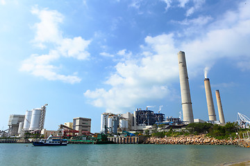 Image showing power plant near coast