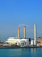 Image showing power plant near coast