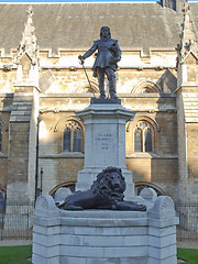 Image showing Oliver Cromwell statue