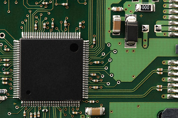 Image showing Circuit board with chips 