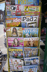 Image showing Italian magazines