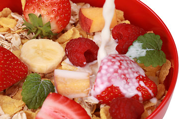 Image showing Bowl with muesli