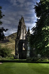 Image showing Edinburgh street and abbey