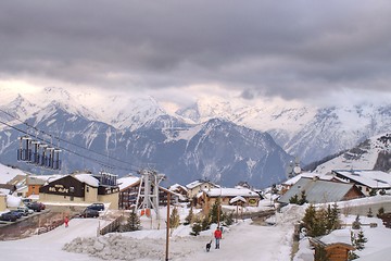 Image showing Ski vacation in Alpes