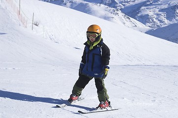 Image showing Child Ski vacation in Alpes