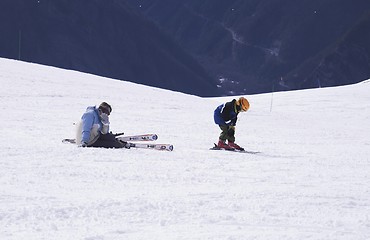 Image showing Child Ski vacation in Alpes