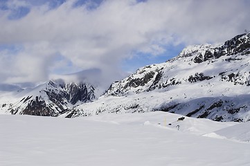 Image showing Ski vacation in Alpes