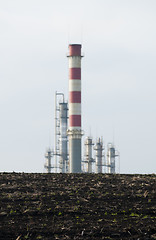 Image showing Oil and chemical refinery