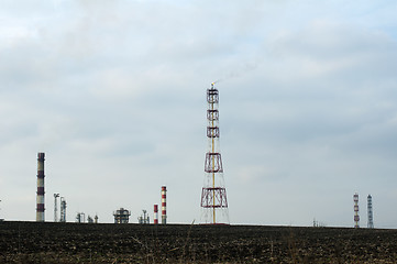 Image showing Oil and chemical refinery