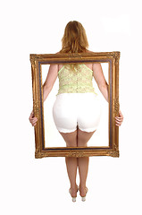 Image showing A butt in the frame.