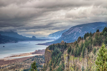 Image showing Columbia River Gorge Scenic View in Oregon