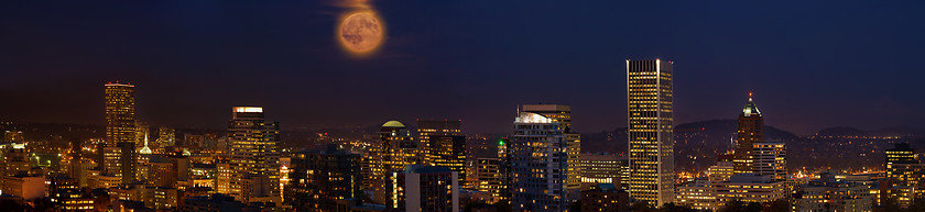 Image showing Moon Over Portland Oregon City Skyline at Dusk