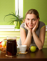 Image showing pregnant woman on kitchen