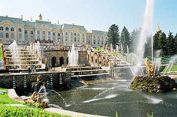 Image showing Peterhof. Great cascade.