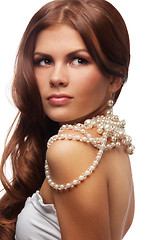 Image showing Yung woman with  pearls necklace