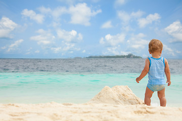 Image showing Kid, summer, beach sandbox