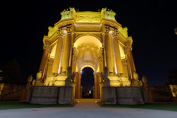 Image showing San Francisco Palace of FIne Arts Monument at Night