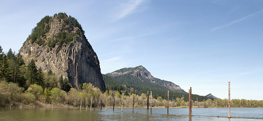 Image showing Beacon Rock along Columbia River Gorge