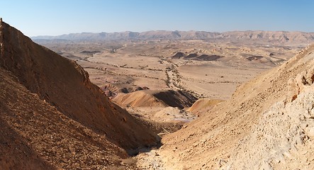 Image showing Gorge in the desert crater