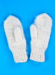 Image showing a pair of knitted wool mittens 