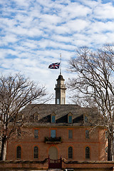 Image showing British flag flys over Capitol building