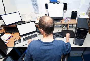 Image showing Computer technician