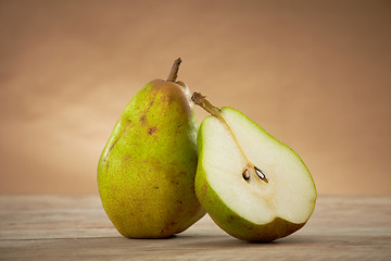 Image showing two pears