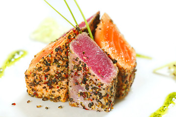 Image showing grilled tuna fish and salmon