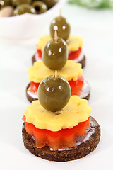 Image showing canape mit cheese