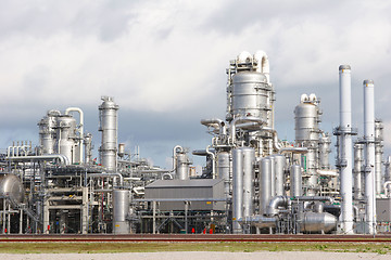 Image showing Chemical plant